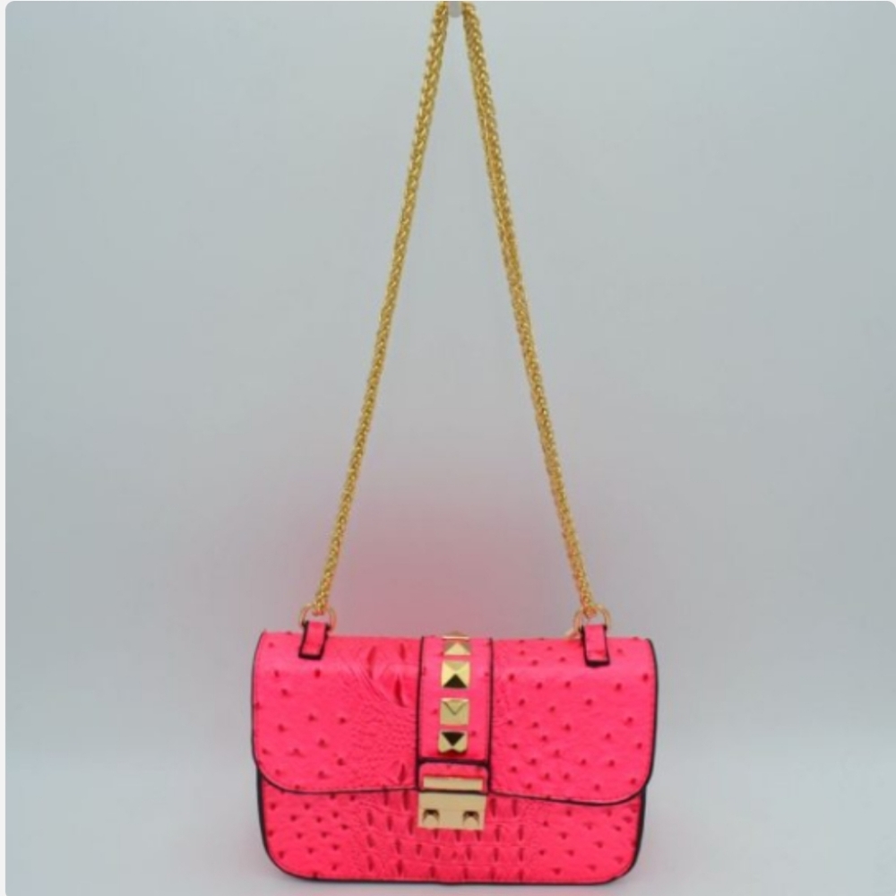 Small hot pink purse